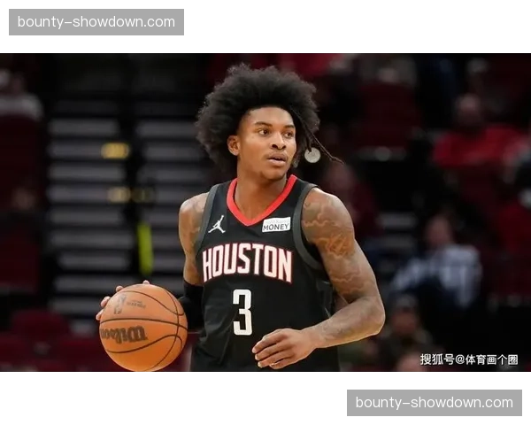 火箭13胜10负稳居中游 年轻球队状态起伏分析